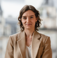 Maître Mathilde Carvès